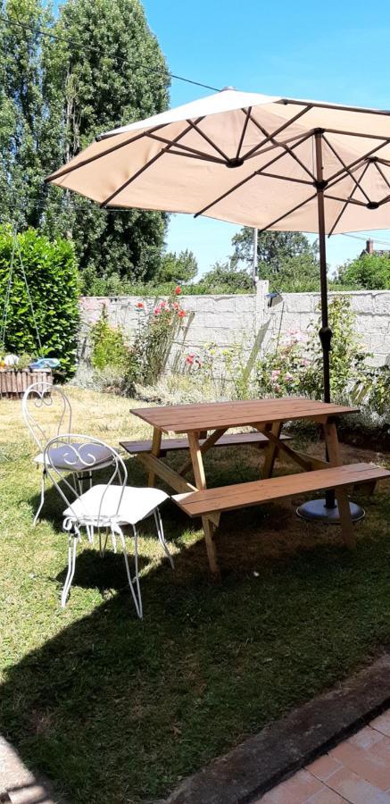 Chez Josie, Gite Independant, Jardin Prive, Calme, Parking Gratuit, Francheville  Exterior photo